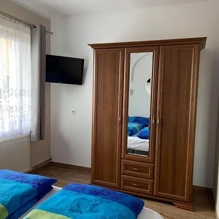 Solna Alloggio in famiglia